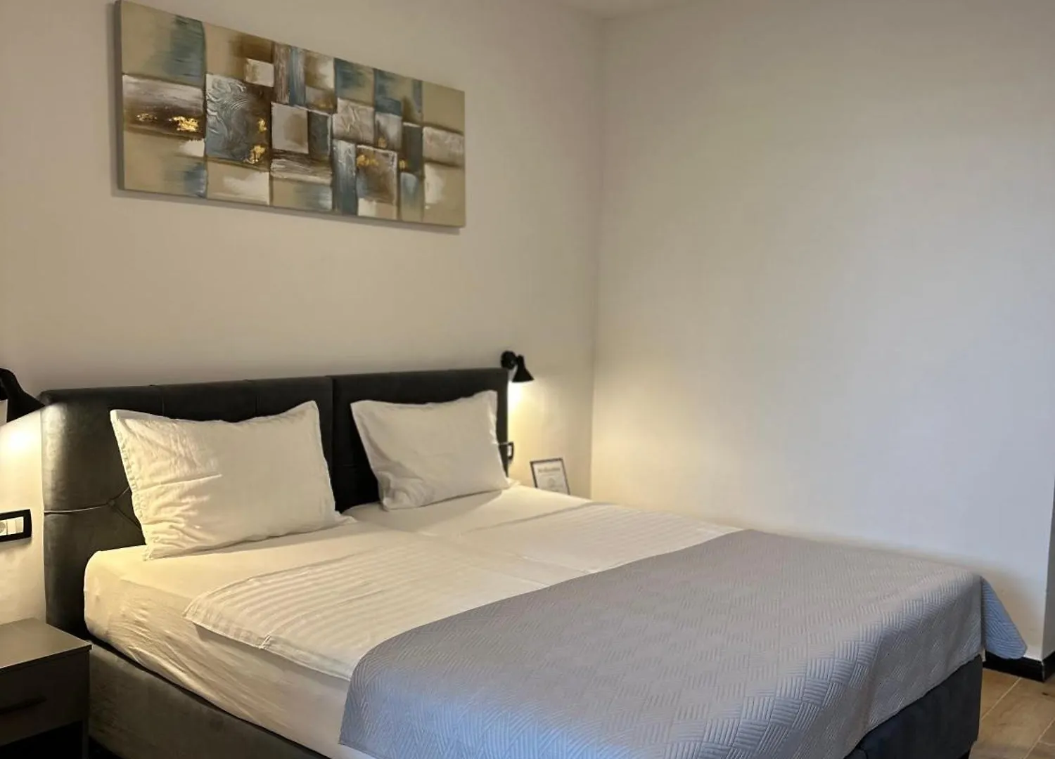Crolivia Apartments Near Arena, Center Of Pula Croatia
